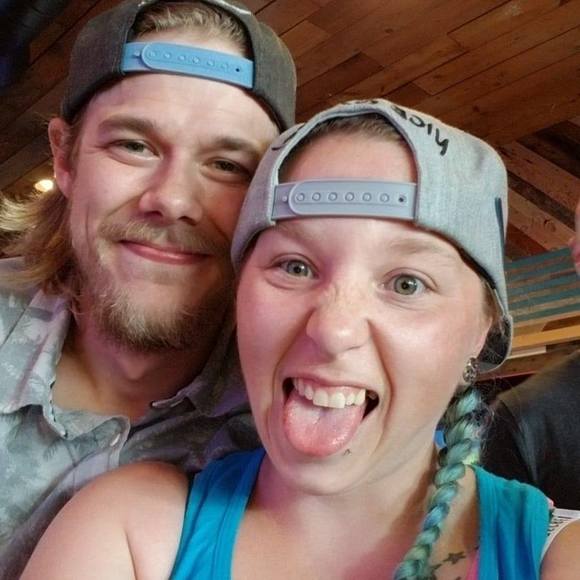 Meet your Posher, Jessica - Picture 1 of 1